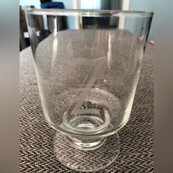 Vintage 1950-60’s Etched “Z” Pedestal Drink Glass, Holds 16 Ounces - Picture 2 of 4